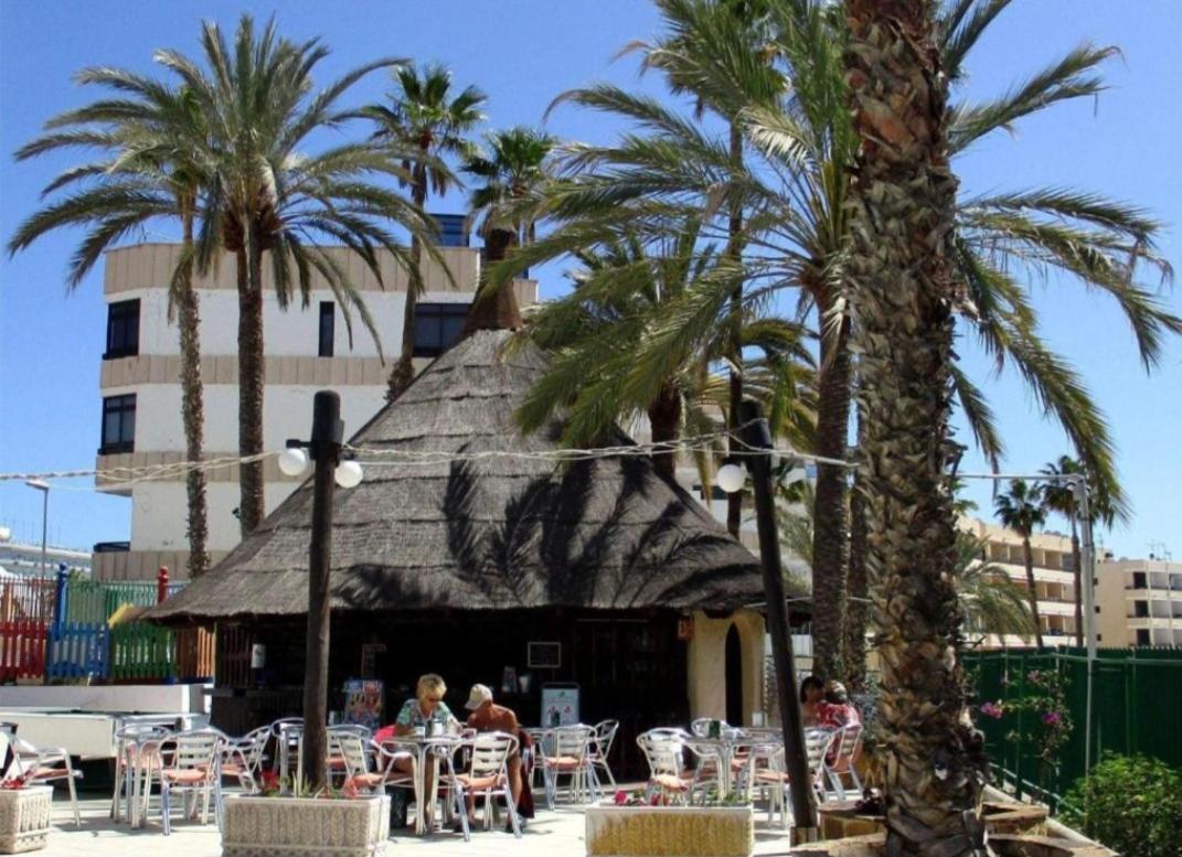 Blumluxury Apartment San Bartolomé Exterior photo